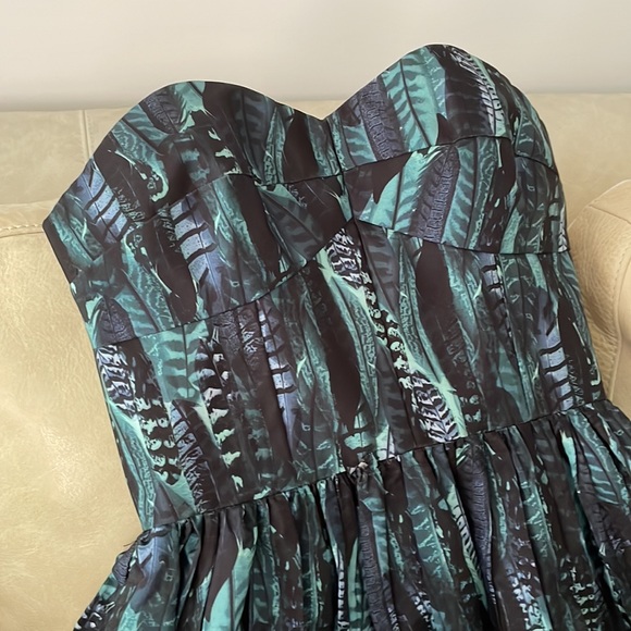 Jack Wills fabulously British print strapless dress - Picture 2 of 6